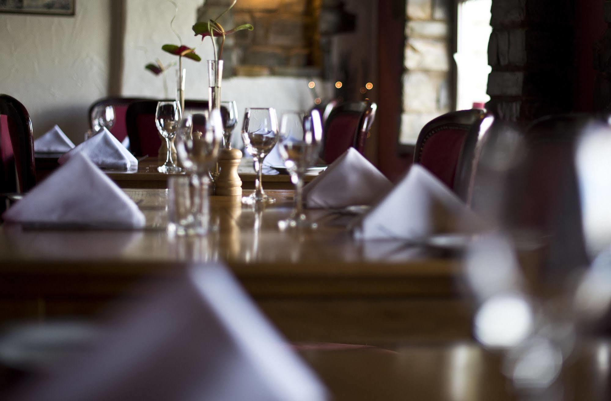 The Blue Boar Hotel Alcester Luaran gambar